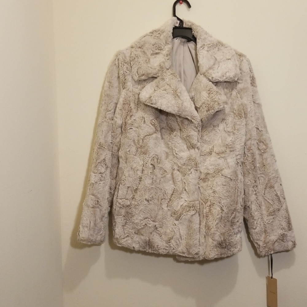❄HALOGEN faux fur coat❄